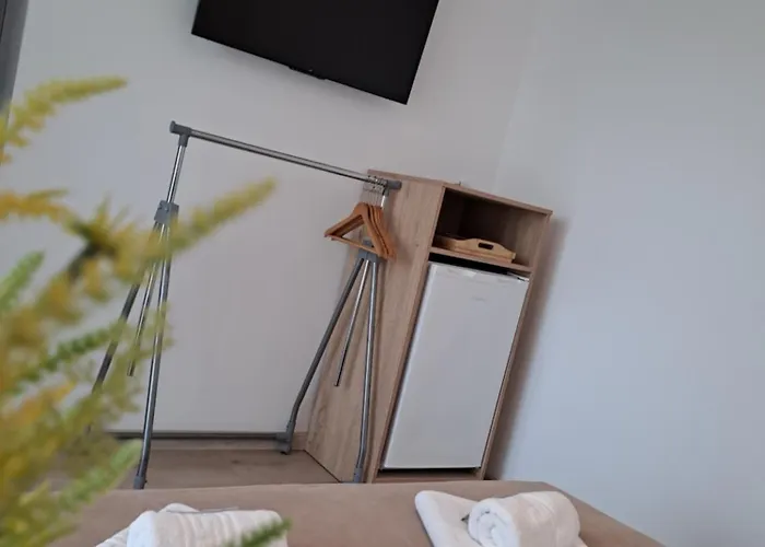 Casa Constantin Vic 4*