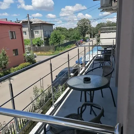 בית הארחה Casa Constantin Vic אפורי נורד