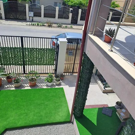 בית הארחה Casa Constantin Vic אפורי נורד
